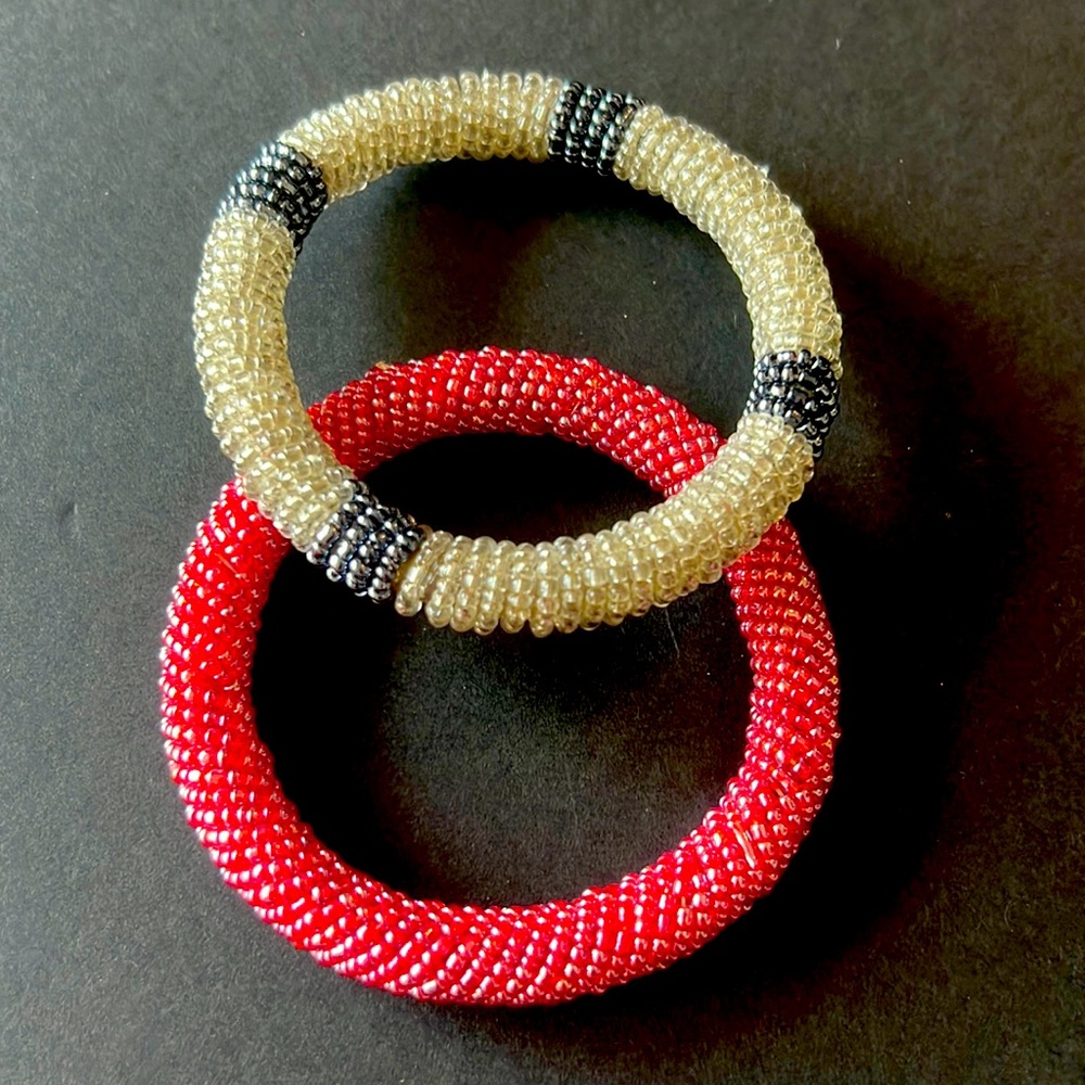 Beaded bracelets! They’re a vibe!
